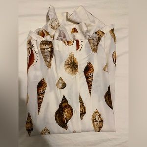 Men’s H&M Regular Fit Coupe Standard Casual Shirt.